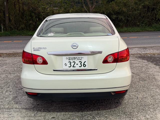 ブルーバードシルフィ 20S(6枚目)