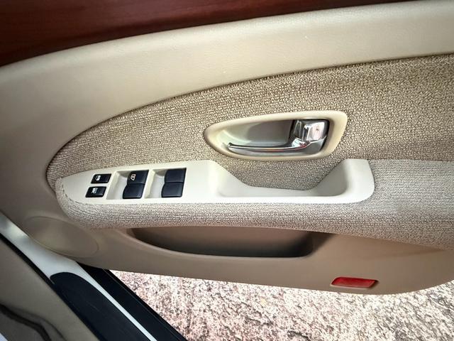 ブルーバードシルフィ 20S(16枚目)