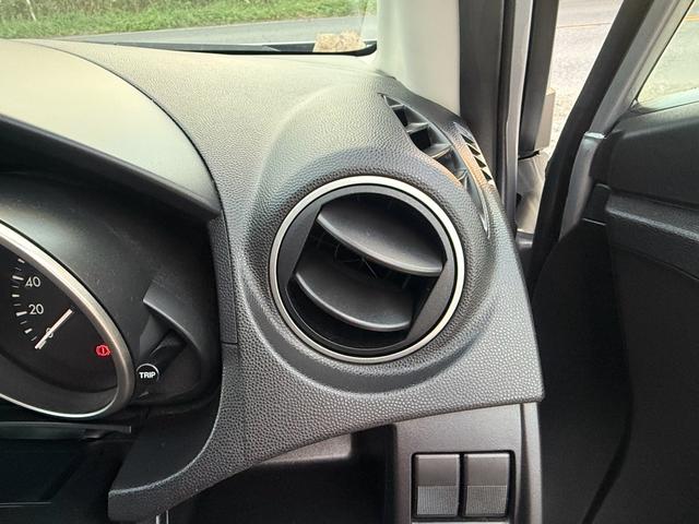 プレマシー ２０ＣＳ　ナビ　テレビ　バックカメラ　ＥＴＣ　コナセンター（17枚目）