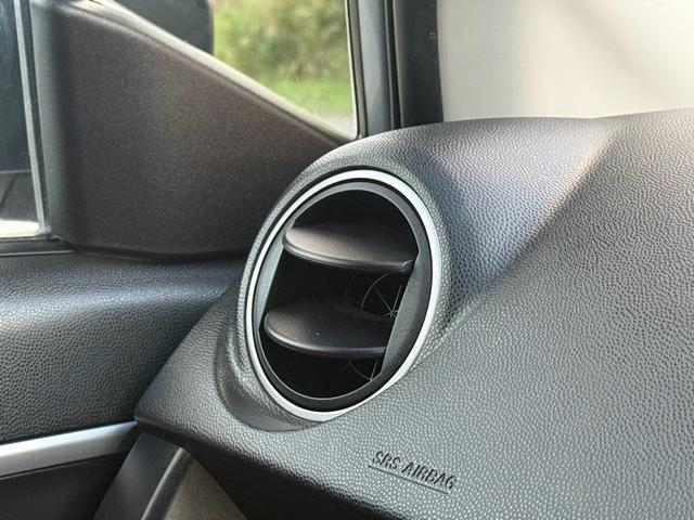 プレマシー ２０ＣＳ　ナビ　テレビ　バックカメラ　ＥＴＣ　コナセンター（27枚目）