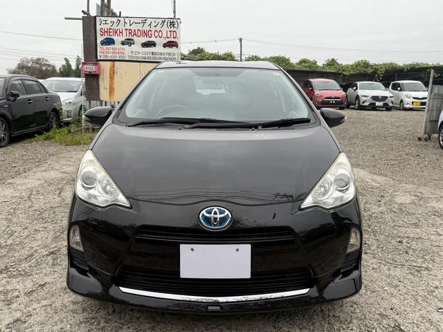 アクア Ｇ　アクア　Ｇモデ？スタエアロ＋ＡＷ　格納ミラー　スマートキー純正ナビ＋テレビ　バックカメラ　プッシュスタート　オートエアコン　デュアルエアバック　ＥＴＣ（2枚目）