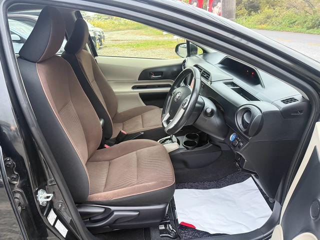 アクア Ｇ　アクア　Ｇモデ？スタエアロ＋ＡＷ　格納ミラー　スマートキー純正ナビ＋テレビ　バックカメラ　プッシュスタート　オートエアコン　デュアルエアバック　ＥＴＣ（10枚目）