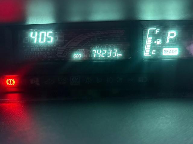 アクア Ｇ　アクア　Ｇモデ？スタエアロ＋ＡＷ　格納ミラー　スマートキー純正ナビ＋テレビ　バックカメラ　プッシュスタート　オートエアコン　デュアルエアバック　ＥＴＣ（16枚目）