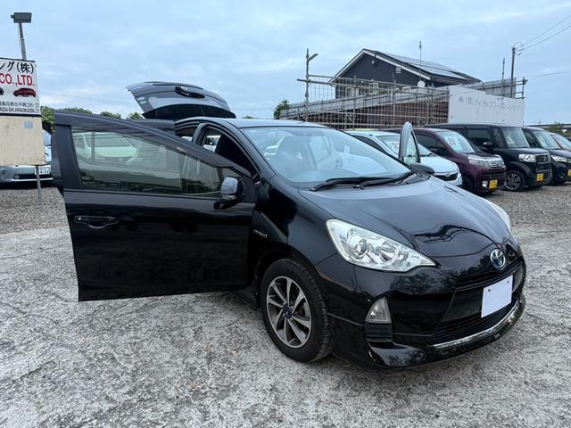 アクア Ｇ　アクア　Ｇモデ？スタエアロ＋ＡＷ　格納ミラー　スマートキー純正ナビ＋テレビ　バックカメラ　プッシュスタート　オートエアコン　デュアルエアバック　ＥＴＣ（71枚目）