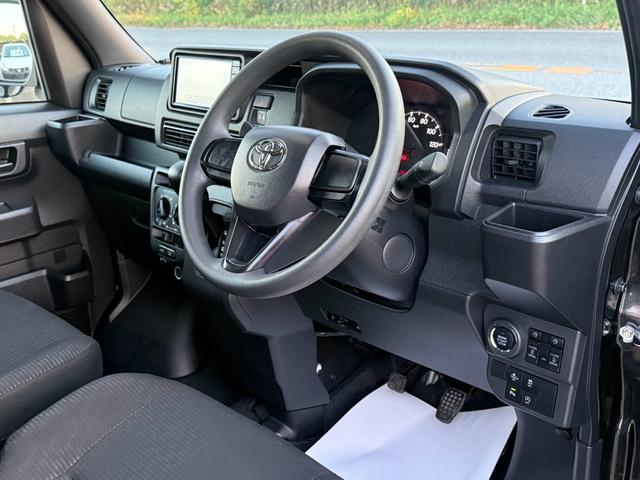 ピクシスバン 　ナビ　テレビ　バックカメラ　ＥＴＣ　コーナーセンサー　両側パワースライドドア　ドライブレコーダー　スマートキー　フォグランプ（9枚目）