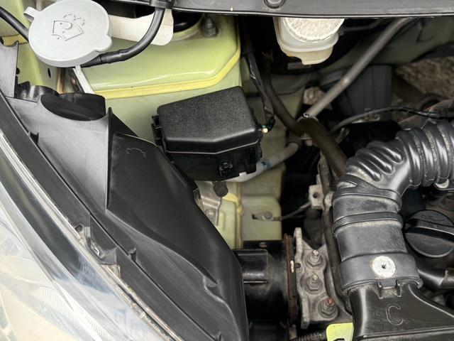 ｅＫワゴン Ｍ　ｅ－アシスト　メモリーナビゲーション　踏み間違い防止アシスト　ｉ－ｓｔｏｐ　ナビ付き　運転席シートヒーター　キーレスキー　横滑り防止　ＥＴＣ　オートエアコン　ＡＢＳ　ベンチシート　ダブルエアバック　パワーウインドウ（76枚目）