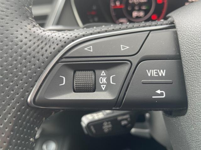 Ｑ５ ４０ＴＤＩクワトロ　スポーツ　マトリクスＬＥＤ　バーチャルコックピット　ＡＣＣ　アンビエントライト　Ａｕｄｉプレセンス・サイドアシスト・レーンアシスト　Ｓライン　ハーフレザー　　シートヒーター　パワーシート　ナビ　フルセグ　全方位（13枚目）