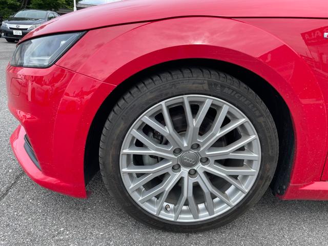 ＴＴクーペ ２．０ＴＦＳＩ　クワトロ　Ｓラインパッケージ　ＬＥＤヘッドライト　ハーフレザーシート　パワーシート　オートライト　アドバンストキー　パーキングエイド　バーチャルコックピット　ナビ　フルセグＴＶ　バックカメラ　ＥＴＣ（29枚目）