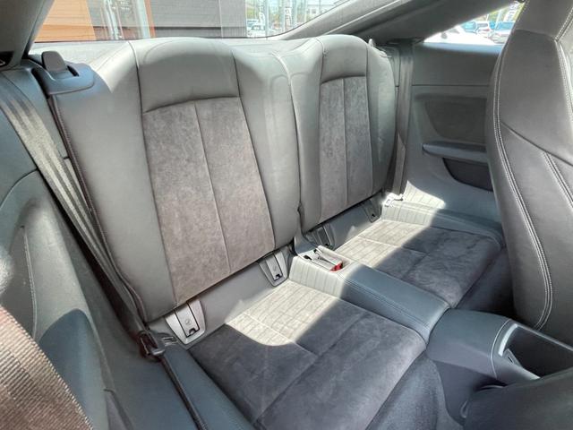 ＴＴクーペ １．８ＴＦＳＩ　Ｓラインパッケージ　マトリクスＬＥＤヘッドライト　バーチャルコックピット　ナビ　フルセグＴＶ　バックカメラ　ＥＴＣ　パーキングエイド　アドバンストキー　クルーズコントロール　ハーフレザー（6枚目）