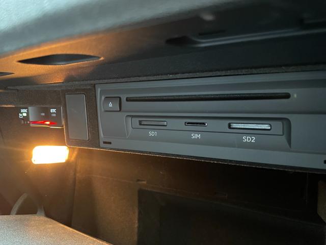 ＴＴクーペ １．８ＴＦＳＩ　Ｓラインパッケージ　マトリクスＬＥＤヘッドライト　バーチャルコックピット　ナビ　フルセグＴＶ　バックカメラ　ＥＴＣ　パーキングエイド　アドバンストキー　クルーズコントロール　ハーフレザー（20枚目）
