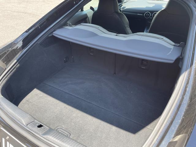ＴＴクーペ １．８ＴＦＳＩ　Ｓラインパッケージ　マトリクスＬＥＤヘッドライト　バーチャルコックピット　ナビ　フルセグＴＶ　バックカメラ　ＥＴＣ　パーキングエイド　アドバンストキー　クルーズコントロール　ハーフレザー（21枚目）