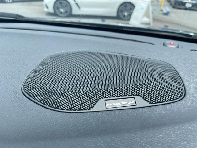 Ｖ４０ Ｄ４　インスクリプション　ワンオーナー　白レザーシート　Ｈａｒｍａｎ／Ｋａｒｄｏｎ　レーンキープアシスト　ブラインドスポット　ナビ　フルセグＴＶ　バックカメラ　バックソナー　ＥＴＣ　ＡＣＣ　ドライブレコーダー　ブレーキアシスト（22枚目）