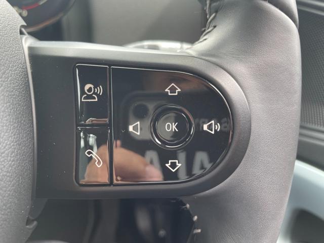 ＭＩＮＩ クーパーＤ　クロスオーバー　アンテイムドエディション　ワンオーナー　社外ＴＶチューナー　社外ＤＶＤプレイヤー　社外後部モニター　レザーシート　パワーシート　シートヒーター　ＡｐｐｌｅＣａｒＰｌａｙ（14枚目）