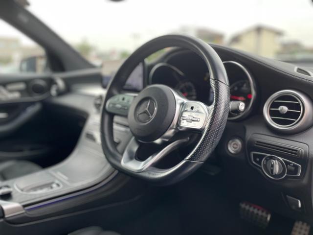ＧＬＣ ＧＬＣ２２０ｄ　４マチック　ＡＭＧライン　スライディングサンルーフ　エアサス　ワイヤレスチャージ　キーレスゴー　ＡＣＣ　ナビ　全方位カメラ　フルセグＴＶ　ハーフレザー　パワーシート　全席シートヒーター　パワーテールゲート　ＬＥＤヘッドライト（5枚目）