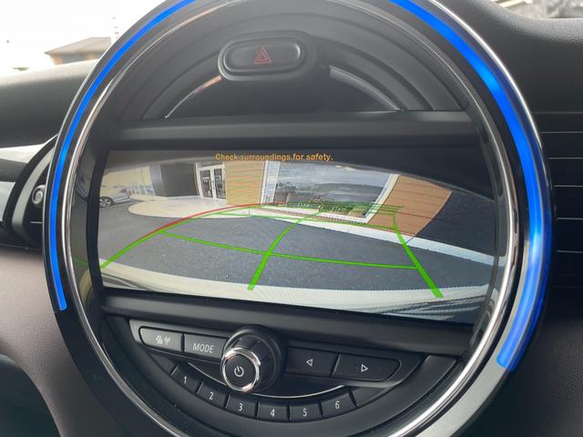 ＭＩＮＩ クーパーＳ　濃茶ハーフレザー　シートヒーター　ナビ　社外地デジチューナー　バックカメラ　オートライト　ＬＥＤヘッドライト　ドライブレコーダー（13枚目）
