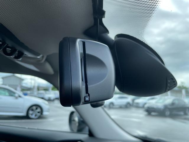 ＭＩＮＩ クーパーＳ　濃茶ハーフレザー　シートヒーター　ナビ　社外地デジチューナー　バックカメラ　オートライト　ＬＥＤヘッドライト　ドライブレコーダー（17枚目）
