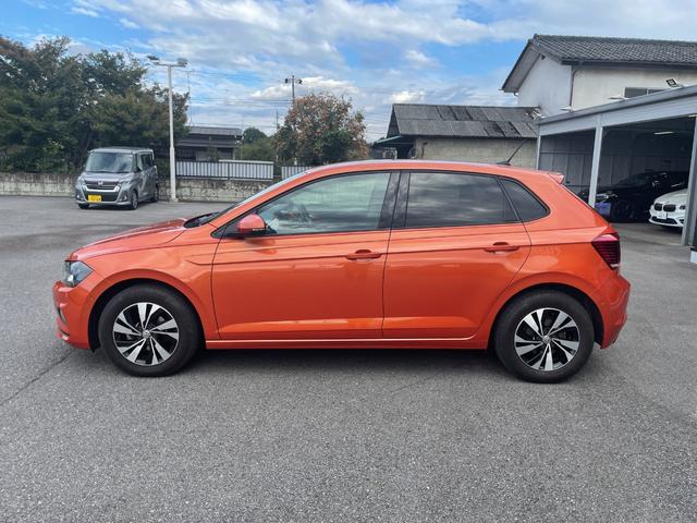 ポロ ＴＳＩコンフォートライン　ナビ　フルセグＴＶ　バックカメラ　ＥＴＣ　パークディスタンス　アクティブクルーズ　ブラインドスポット　フロントアシスト　パーキングアシスト　キーレスキー　アイドリングストップ　オートライト（30枚目）