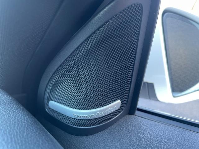 ＧＬＡクラス ＧＬＡ２２０　４マチック　パノラミックスライディングルーフ　Ｈａｒｍａｎ／Ｋａｒｄｏｎ　プレミアムパッケージ　前席パワーシート　黒革シート　シートヒーター　パワーテールゲート　ナビ　フルセグＴＶ　バックカメラ　ＥＴＣ　ＡＣＣ（10枚目）