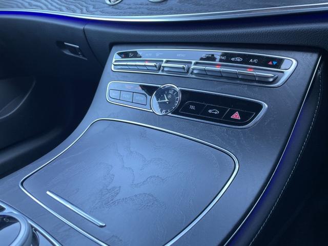 Eクラス E200 カブリオレ スポーツ Burmester ヘッドアップディスプレイ アンビエントライト ACC ナビ フルセグTV 全方位カメラ パワーシート シートヒーター 黒革シート LEDヘッドライト レーンキープ ブラインドS(20枚目)