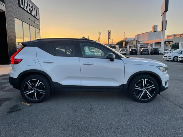 XC40 T4 AWD Rデザイン インテリセーフ ハーフレザー シートヒーター ステアリングヒーター パワーシート ワイヤレスチャージ 全方位カメラ ナビ フルセグTV レーンキープ ブラインドスポット クリアランスソナー ACC(27枚目)
