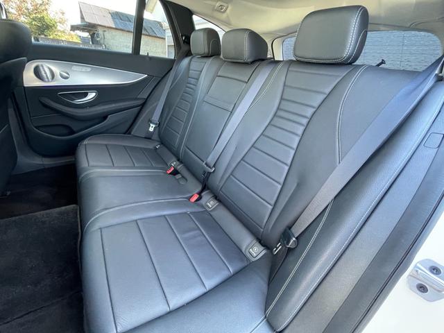 Ｅクラスステーションワゴン Ｅ２２０ｄ　ステーションワゴン　アバンギャルド　エクスクルーシブＰＫＧ　スライディングサンルーフ　レーダーセーフティＰＫＧ　エアバランスＰＫＧ　ヘッドアップディスプレイ　Ｂｕｒｍｅｓｔｅｒサウンド　黒革シート　全席シートヒーター　アンビエント（27枚目）