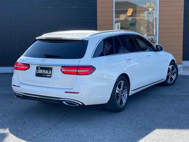 Ｅクラスステーションワゴン Ｅ２２０ｄ　ステーションワゴン　アバンギャルド　エクスクルーシブＰＫＧ　スライディングサンルーフ　レーダーセーフティＰＫＧ　エアバランスＰＫＧ　ヘッドアップディスプレイ　Ｂｕｒｍｅｓｔｅｒサウンド　黒革シート　全席シートヒーター　アンビエント（39枚目）