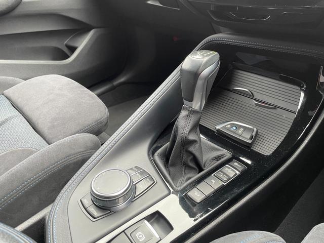 X1 xDrive 18d Mスポーツ コンフォートアクセス インテリジェントセーフティ パワーテールゲート ナビ バックカメラ ミラーETC パークディスタンスコントロール シートヒーター LEDヘッドライト ドライブレコーダー(17枚目)