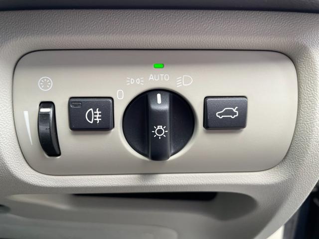 V40 クロスカントリー D4 モメンタム スマートキー ナビ フルセグTV バックカメラ ETC バックソナー ACC BLIS シートヒーター D席パワーシート LEDヘッドライト オートライト(10枚目)