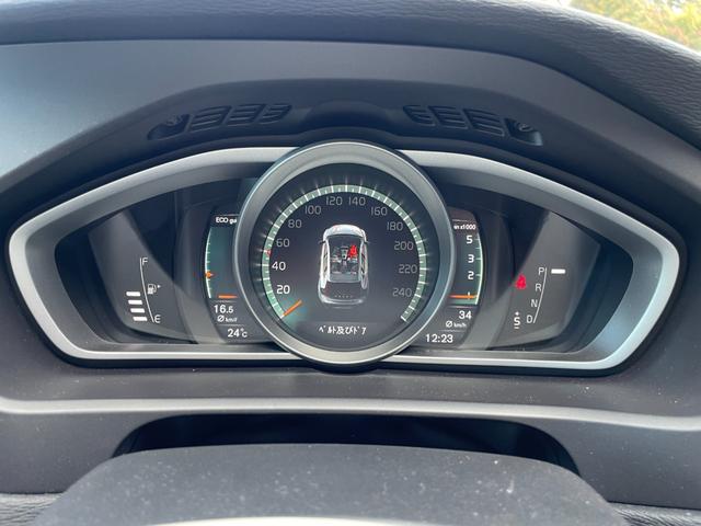 V40 クロスカントリー D4 モメンタム スマートキー ナビ フルセグTV バックカメラ ETC バックソナー ACC BLIS シートヒーター D席パワーシート LEDヘッドライト オートライト(11枚目)