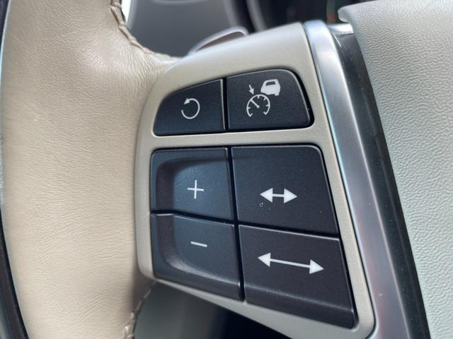 V40 クロスカントリー D4 モメンタム スマートキー ナビ フルセグTV バックカメラ ETC バックソナー ACC BLIS シートヒーター D席パワーシート LEDヘッドライト オートライト(12枚目)