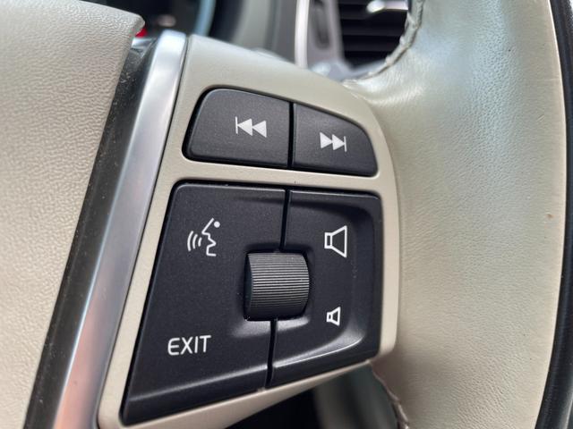 V40 クロスカントリー D4 モメンタム スマートキー ナビ フルセグTV バックカメラ ETC バックソナー ACC BLIS シートヒーター D席パワーシート LEDヘッドライト オートライト(13枚目)