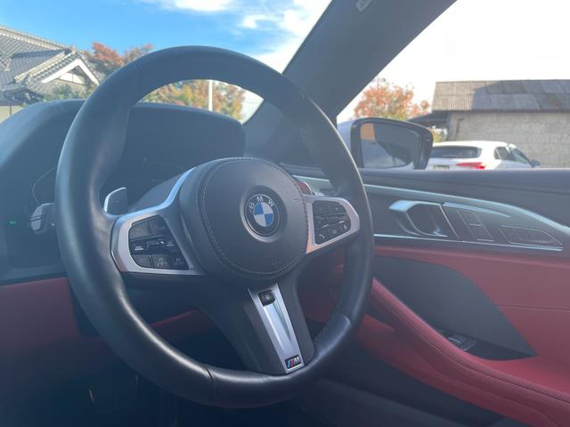 8シリーズ 840dxDriveグランクーペエクスクルシブMスポ スライディングサンルーフ 赤黒コンビレザー ソフトクローズドア ジェスチャーコントロール ワイヤレスチャージ 全席シートヒーター 前席ベンチレーター BMWレーザーLED アンビエントライト PDC(10枚目)