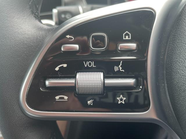 Cクラスステーションワゴン C180ステーションワゴン アバンギャルド レーダーセーフティPKG パークトロニック ACC レーンキープアシスト ブラインドスポット ナビ フルセグTV バックカメラ ETC ハーフレザー パワーシート シートヒーター LEDヘッドライト(12枚目)