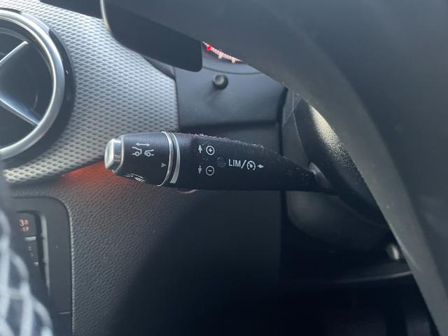 Bクラス B180 レーダーセーフティPKG ハーフレザー ナビ フルセグTV バックカメラ ETC パークトロニック レーンキープアシスト ブラインドスポット LEDヘッドライト オートライト ACC パワーシート(15枚目)