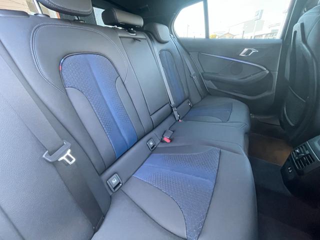 1シリーズ 118d Mスポーツ エディションジョイ+ ワンオーナー ナビゲーションPKG コンフォートPKG ストレージPKG バックカメラ LEDヘッドライト ACC ハーフレザー 運転席パワーシート アンビエントライト ブラインドスポット(7枚目)