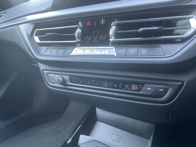 1シリーズ 118d Mスポーツ エディションジョイ+ ワンオーナー ナビゲーションPKG コンフォートPKG ストレージPKG バックカメラ LEDヘッドライト ACC ハーフレザー 運転席パワーシート アンビエントライト ブラインドスポット(18枚目)