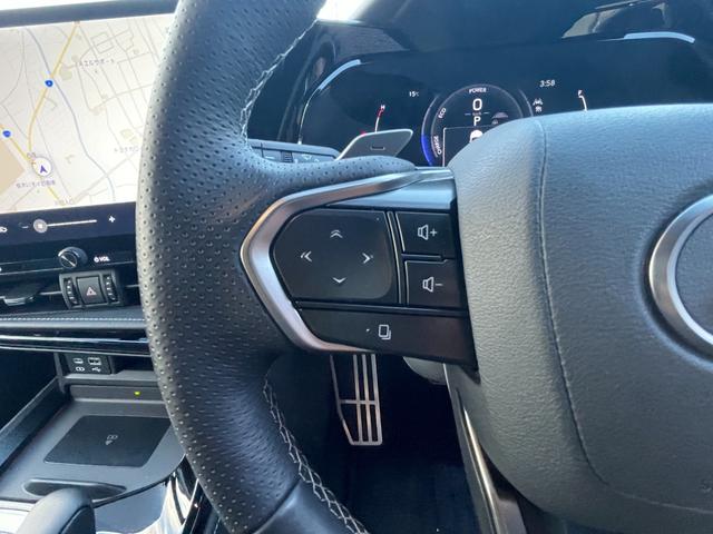 NX NX350h Fスポーツ 3眼LEDヘッドライト 14インチナビゲーション サンルーフ 革シート ACC シートヒーター シートエアコン Applecarplay androidAuto バックカメラ パワーテールゲート(17枚目)