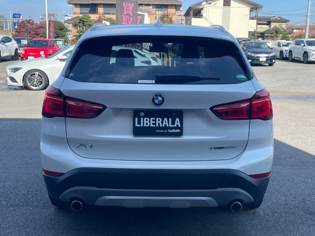 外部検査機関にて検査※をしており、修復歴がないお車のみを取り扱っておりますので、安心してお買い求め頂けます。