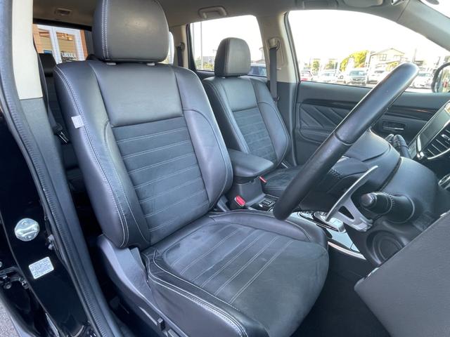 アウトランダーＰＨＥＶ Ｇセーフティパッケージ　Ａｐｐｌｅｃａｒｐｌａｙ　アラウンドビューモニター　ＡＣＣ　ＬＤＷ　ブラインドスポット　ハーフレザー　パワーシート　シートヒーター　純正ＡＷ積み込み　ＬＥＤヘッドライト　ステアリングヒーター（6枚目）