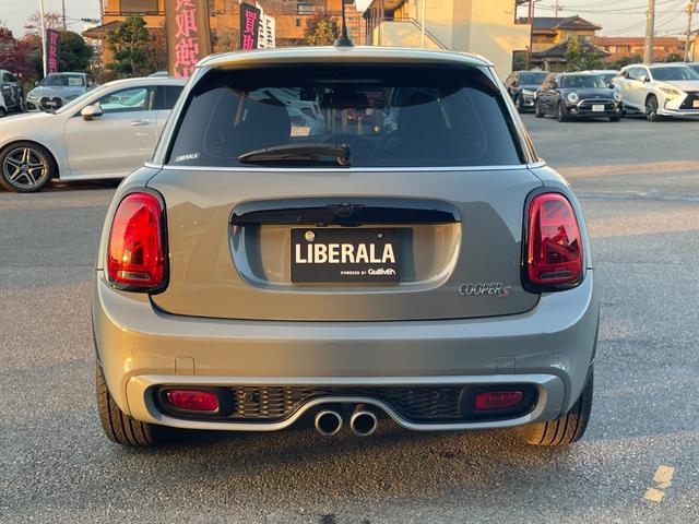 ＭＩＮＩ クーパーＳ　６０イヤーズエディション　特別使用車　茶革シート　シートヒーター　コンフォートアクセス　インテリジェントセーフティ　アクティブクルーズコントロール　パークディスタンスコントロール　ドライブレコーダー　ＬＥＤヘッドライト（33枚目）