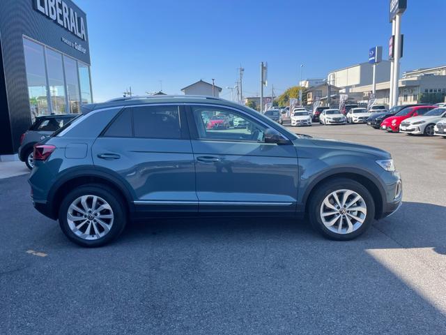 Ｔ－ロック ＴＤＩ　スタイル　デジタルメータークラスター　ＡＣＣ　ワイヤレスチャージ　レーンキープアシスト　ブラインドスポット　フロントアシスト　パークディスタンス　ハーフレザー　ＬＥＤヘッドライト　ナビ　バックカメラ（26枚目）