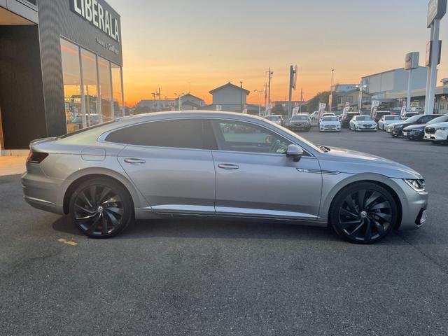 ご来店が難しいお客様でもご安心下さい、当店スタッフがお車の詳細やサービス内容までしっかりご説明させて頂きます