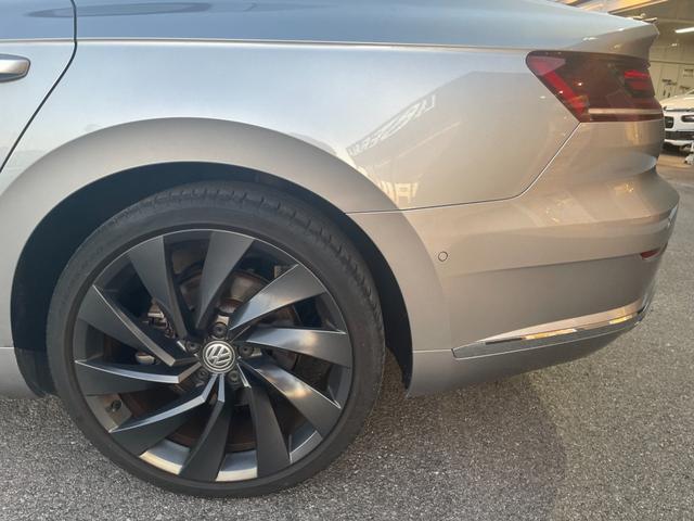 ボディーのみならずヘッドライトもコーティングのコーティングも施工可能です。※有償