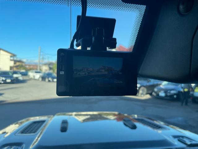 ジープ・ラングラーアンリミテッド サハラ　ナビ　フルセグＴＶ　Ｆ／Ｓ／Ｒカメラ　Ａｐｐｌｅｃａｒｐｌａｙ　ＥＴＣ　ドライブレコーダー　ＬＥＤヘッドライト　ＡＣＣ　パークセンサー　ブラインドスポット（22枚目）