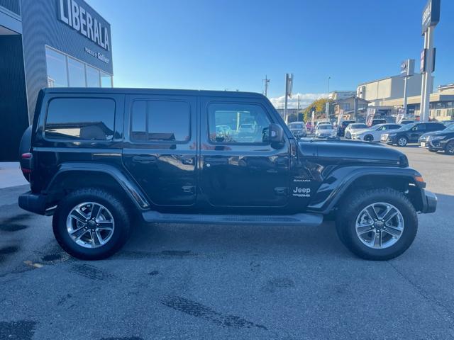 ジープ・ラングラーアンリミテッド サハラ　ナビ　フルセグＴＶ　Ｆ／Ｓ／Ｒカメラ　Ａｐｐｌｅｃａｒｐｌａｙ　ＥＴＣ　ドライブレコーダー　ＬＥＤヘッドライト　ＡＣＣ　パークセンサー　ブラインドスポット（29枚目）