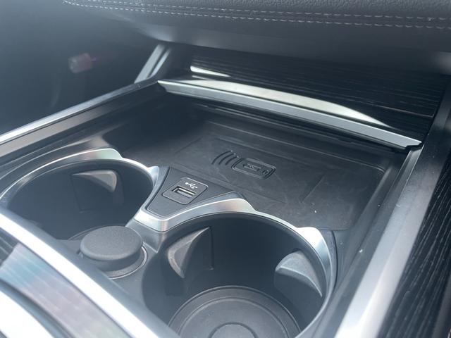 ７シリーズ ７４０ｉ　Ｍスポーツ　サンルーフ　ＢＭＷレーザーライト　Ｈａｒｍａｎ／Ｋａｒｄｏｎサウンド　ヘッドアップディスプレイ　ワイヤレスチャージ　ディスプレイキー　ソフトクローズドア　ジェスチャーコントロール　ベンチレーション（23枚目）