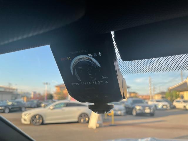 ７シリーズ ７４０ｉ　Ｍスポーツ　サンルーフ　ＢＭＷレーザーライト　Ｈａｒｍａｎ／Ｋａｒｄｏｎサウンド　ヘッドアップディスプレイ　ワイヤレスチャージ　ディスプレイキー　ソフトクローズドア　ジェスチャーコントロール　ベンチレーション（26枚目）