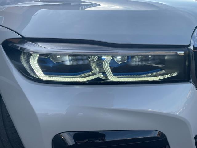 ７シリーズ ７４０ｉ　Ｍスポーツ　サンルーフ　ＢＭＷレーザーライト　Ｈａｒｍａｎ／Ｋａｒｄｏｎサウンド　ヘッドアップディスプレイ　ワイヤレスチャージ　ディスプレイキー　ソフトクローズドア　ジェスチャーコントロール　ベンチレーション（32枚目）