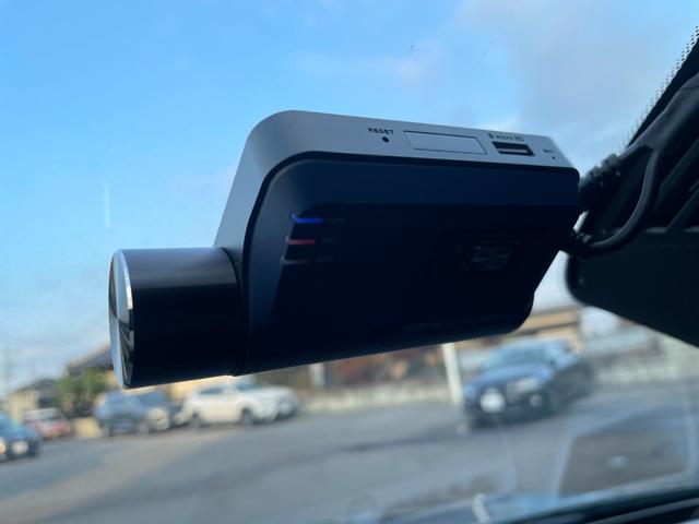 V60 B5 Rデザイン ハーフレザー 全席シートヒーター ACC レーンキープアシスト ブラインドスポット ナビ フルセグTV 全方位カメラ パワーテールゲート LEDヘッドライト ヘッドアップディスプレイ ステアリングH(23枚目)