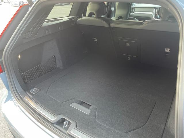 V60 B5 Rデザイン ハーフレザー 全席シートヒーター ACC レーンキープアシスト ブラインドスポット ナビ フルセグTV 全方位カメラ パワーテールゲート LEDヘッドライト ヘッドアップディスプレイ ステアリングH(25枚目)